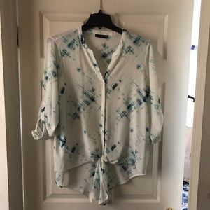 Blue and white tie front blouse.Adjustable sleeves